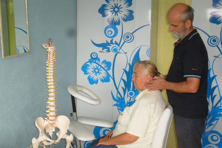 Atlas therapy