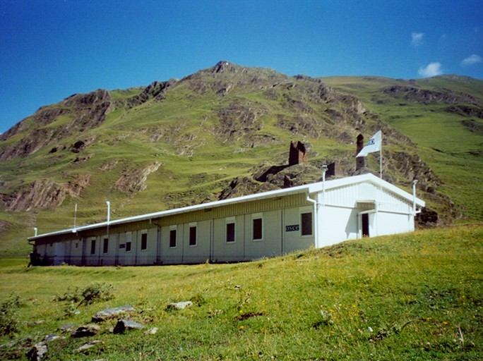 Commercial office building