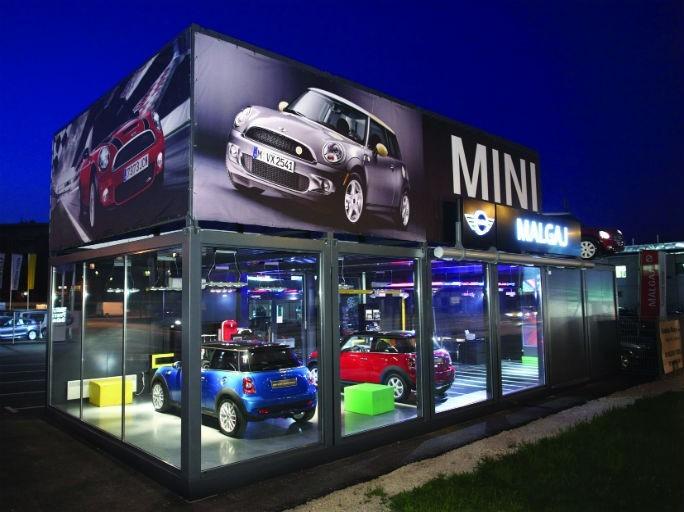 Commercial showroom design