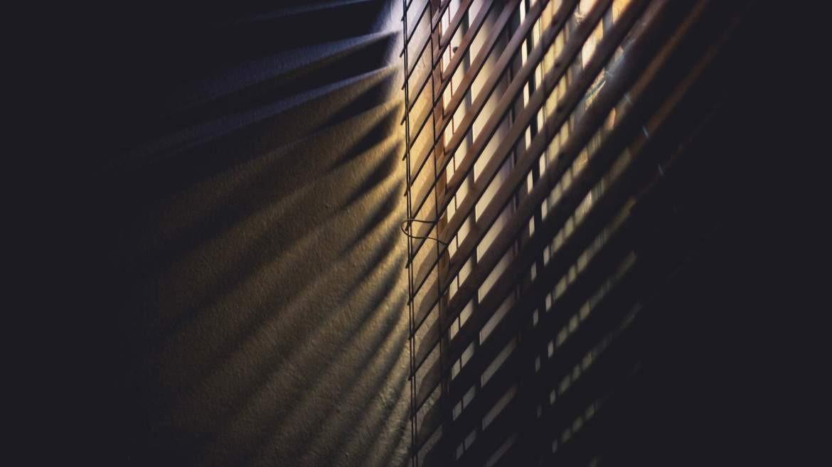 Smart windows Smart shutters