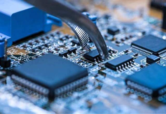 Printed circuit board assembly